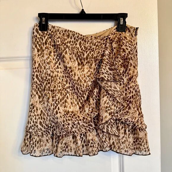 Zara Animal Print Ruffle Mini Skirt Size M *NWT* - Picture 2 of 5